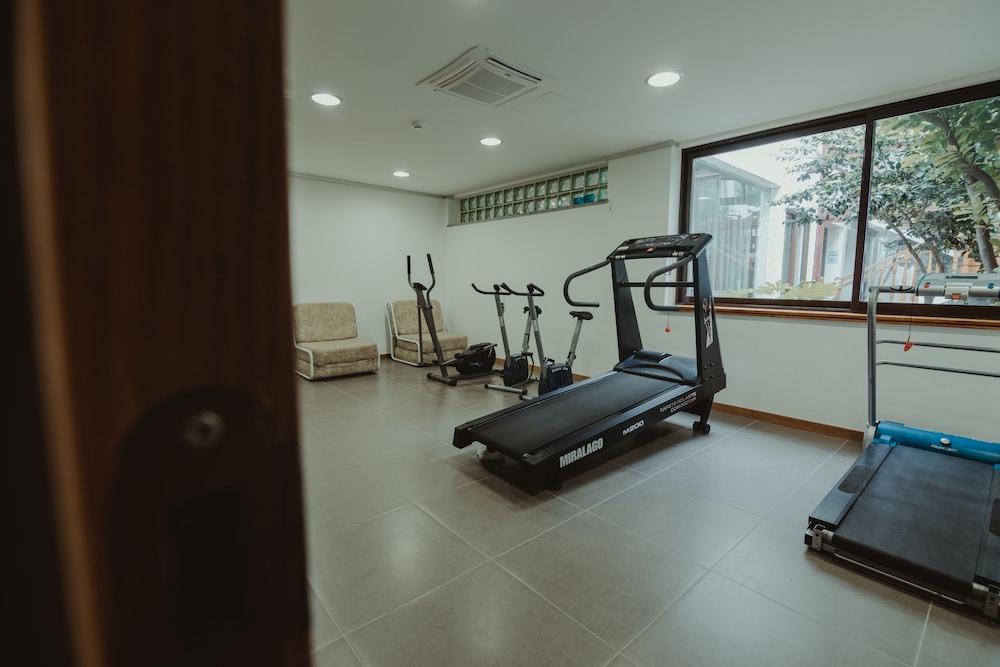 Hotel Albergaria Senhora Do Espinheiro Seia Bagian luar foto