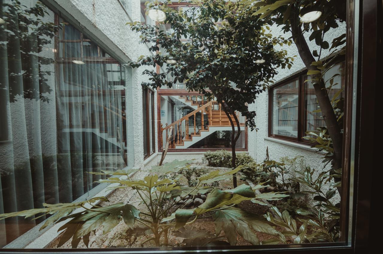 Hotel Albergaria Senhora Do Espinheiro Seia Bagian luar foto