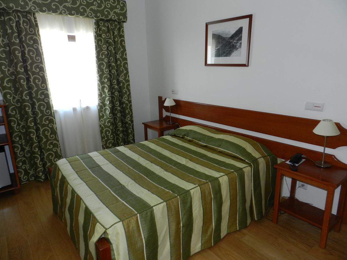 Hotel Albergaria Senhora Do Espinheiro Seia Bagian luar foto